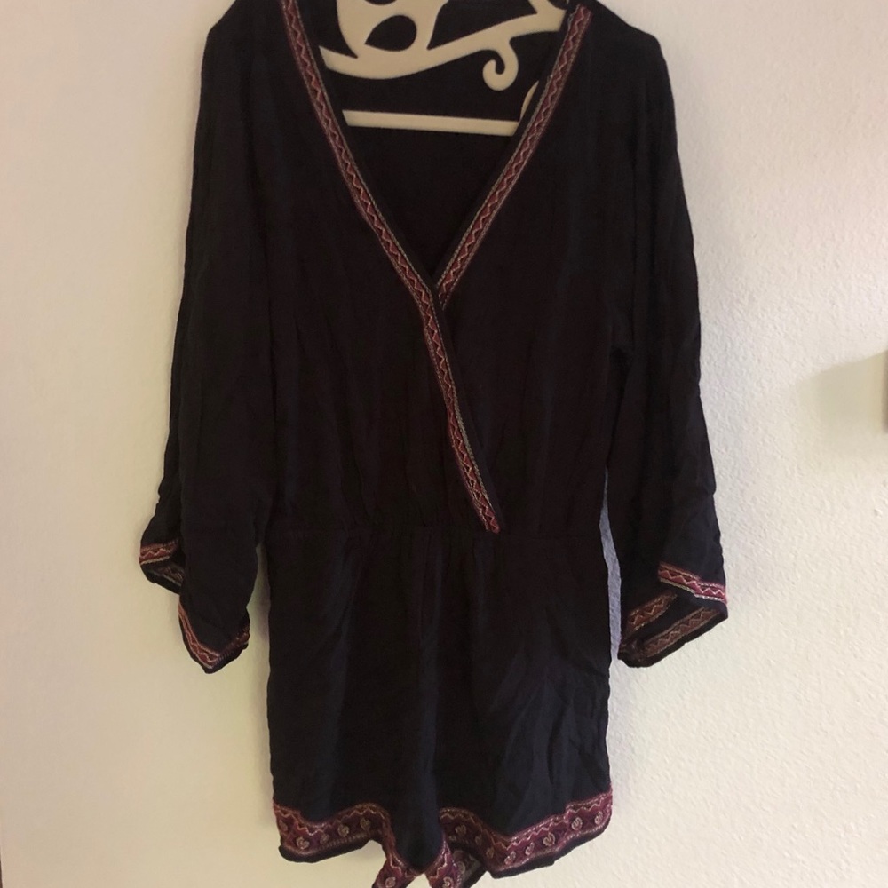 Long sleeve short jumpsuit